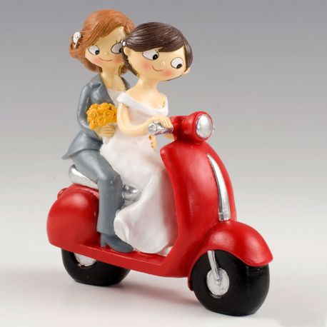 Figura de Novias en Moto