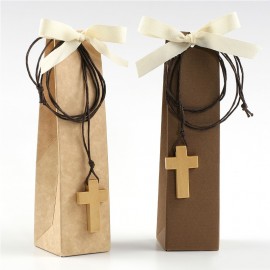 2 Colgantes con Estuches Cruz 2 Chocolates