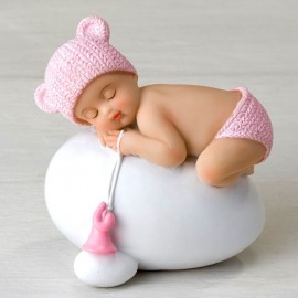 Figura Bebé Durmiendo sobre Huevo