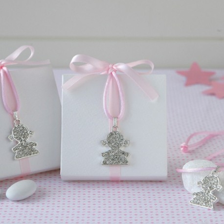 Caja Blanca Lazo Rosa con Colgante Niña Strass y 5 Peladillas