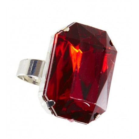 Anillo con Gema Roja