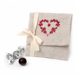 Guardatodo Beige 4 Croki Choc Corazón Bordado Rojo Guardatodo Beige 4 Croki Choc Corazón Bordado Rojo