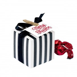 Caja blanca rayas negras con cinta y tarjeta navideña 4 croki chocs